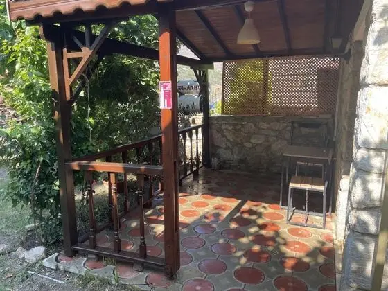 Standart Oda, Bahçe Manzaralı, Bahçe Katı
