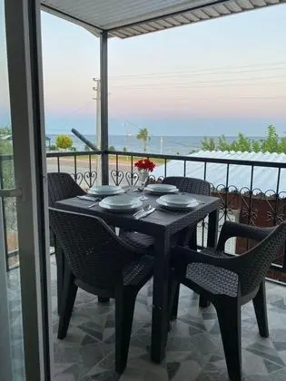 Aile Odası, Deniz Manzaralı, Bahçe Katı