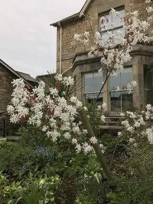 İki Ayrı Yataklı Oda, Özel Banyo (with Bath and Shower)