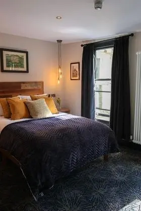 Comfort Tek Büyük Yataklı Oda