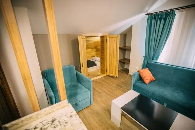 Süit, Balkon, Dağ Manzaralı