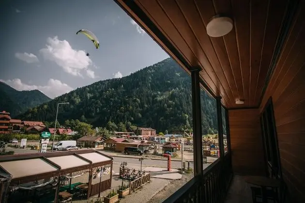 Süit, Balkon, Dağ Manzaralı