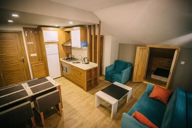 Süit, Balkon, Göl Manzaralı