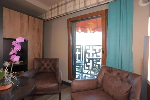 Standart Oda, Şehir Manzaralı, Balkonlu