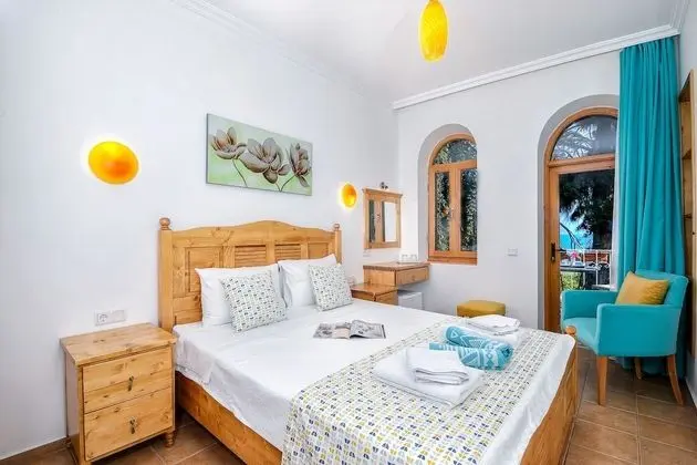 Oda, Balkon, Deniz Manzaralı