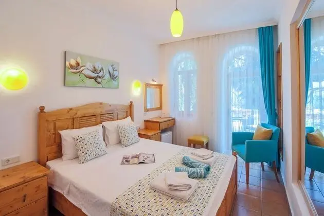 Oda, Balkon, Deniz Manzaralı
