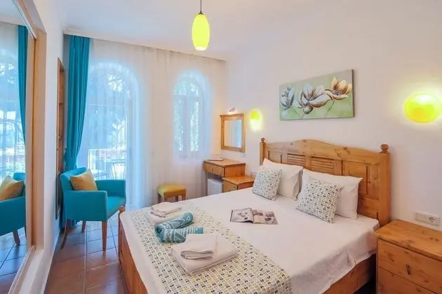 Oda, Balkon, Deniz Manzaralı