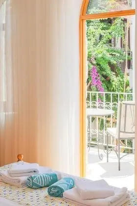 Oda, Balkon, Kısmi Deniz Manzaralı