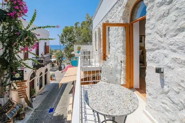 Oda, Balkon, Kısmi Deniz Manzaralı