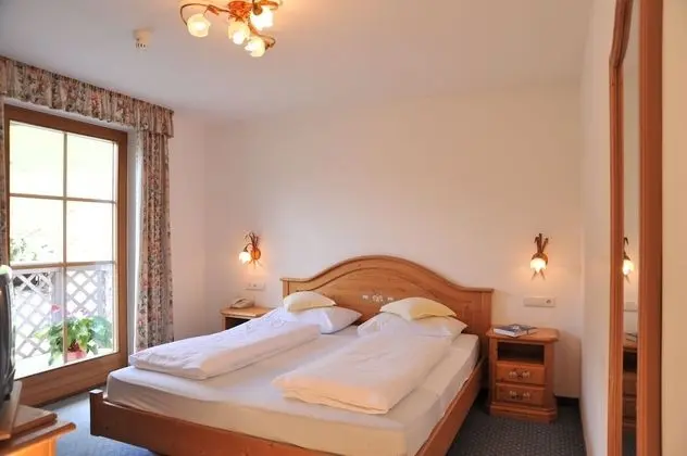 Economy Tek Büyük Yataklı Oda