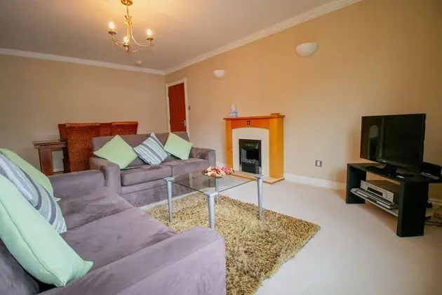 Luxury Apart Daire, 2 Yatak Odası, Engellilere Uygun (2E, Traquair)