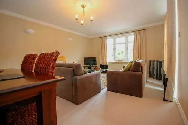 Luxury Apart Daire, 2 Yatak Odası, Engellilere Uygun (2E, Traquair)
