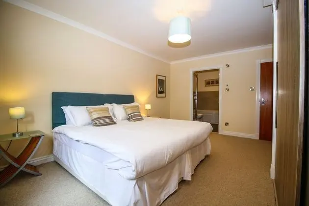 Luxury Apart Daire, 2 Yatak Odası, Engellilere Uygun (3E, Abbotsford)