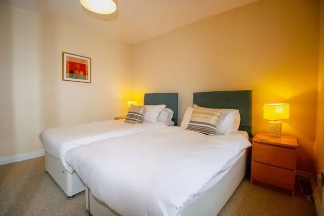 Luxury Apart Daire, 2 Yatak Odası, Engellilere Uygun (3E, Abbotsford)