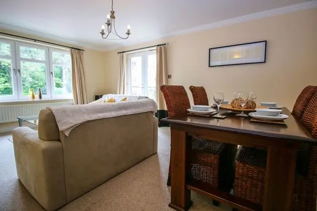 Luxury Apart Daire, 2 Yatak Odası, Engellilere Uygun (3E, Abbotsford)