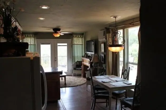 Turner Falls Cabin 1