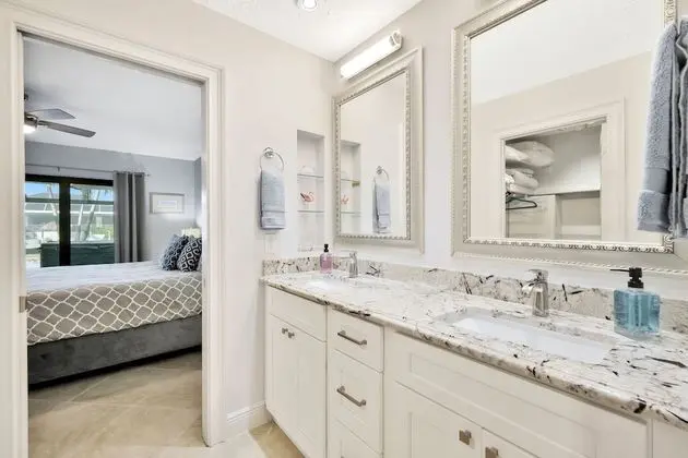 Deluxe Villa, Birden Çok Yatak Odası, Kişiye Özel Havuzlu, Kanal Manzaralı