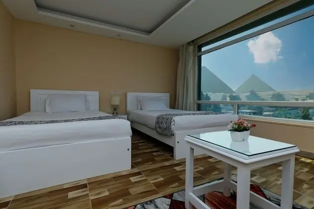 Deluxe Tek Büyük Yataklı Oda, 1 Büyük (Queen) Boy Yatak, Sigara İçilmez, Dağ Manzaralı