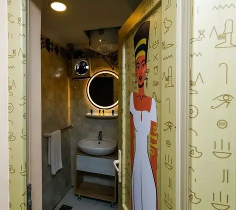Deluxe Tek Büyük Yataklı Oda, 1 Büyük (Queen) Boy Yatak, Sigara İçilmez, Dağ Manzaralı