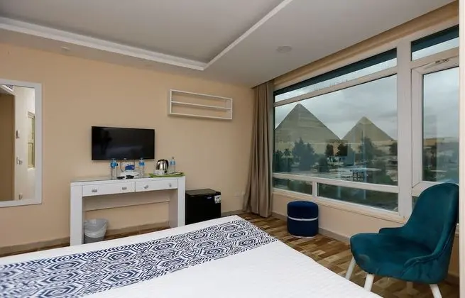 Deluxe Tek Büyük Yataklı Oda, 1 Büyük (Queen) Boy Yatak, Sigara İçilmez, Dağ Manzaralı
