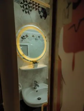 Deluxe Tek Büyük Yataklı Oda, 1 Büyük (Queen) Boy Yatak, Sigara İçilmez, Dağ Manzaralı