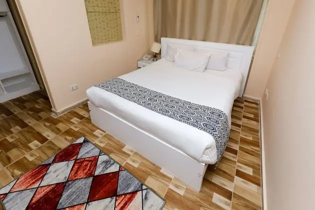 Standard Tek Büyük veya İki Ayrı Yataklı Oda, Sigara İçilmez