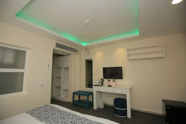 Standard Tek Büyük veya İki Ayrı Yataklı Oda, Sigara İçilmez