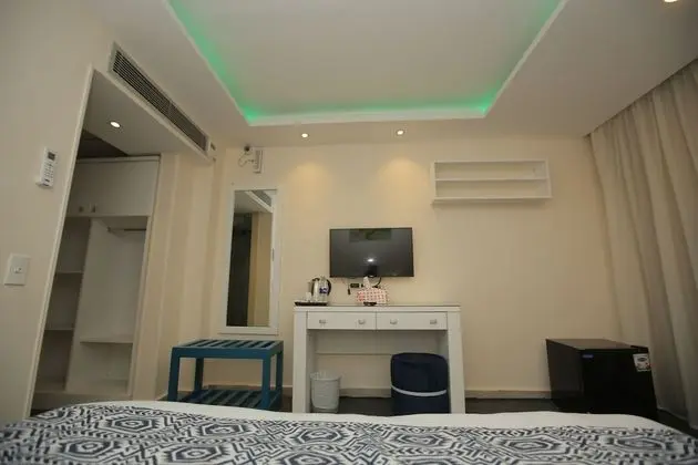 Standard Tek Büyük veya İki Ayrı Yataklı Oda, Sigara İçilmez