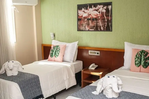 Quarto duplo Solteiro