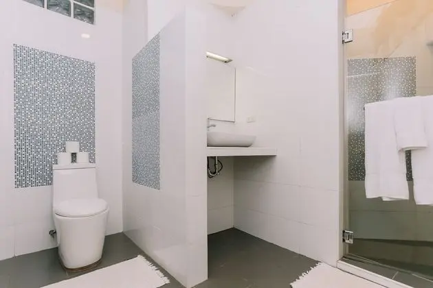 Deluxe Tek Büyük Yataklı Oda, Deniz Manzaralı