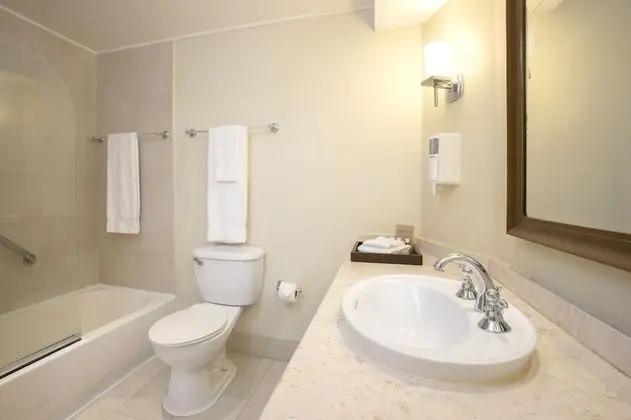 Ocean Front,Junior Suite