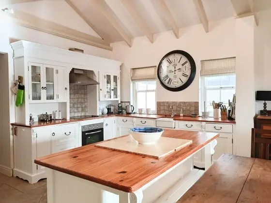 Family Ev, Sigara İçilmez, Golf Manzaralı