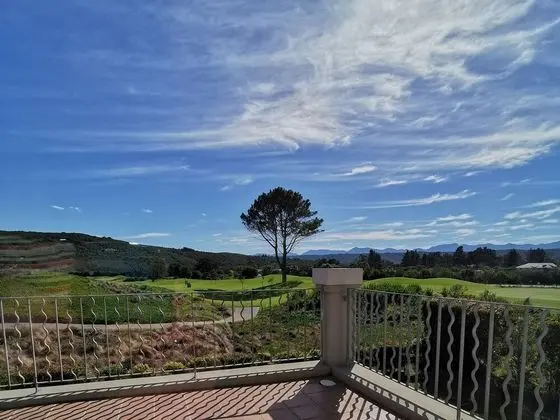 Family Ev, Sigara İçilmez, Golf Manzaralı