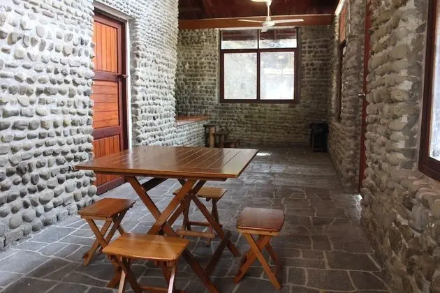 Kulübe (Emerald Suite Stone)