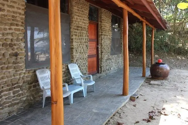 Kulübe (Emerald Suite Stone)
