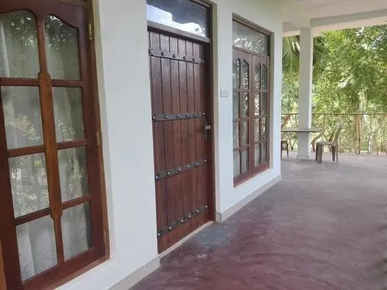 Deluxe Tek Büyük Yataklı Oda, 1 En Büyük (King) Boy Yatak, Bahçe Manzaralı, Zemin Kat
