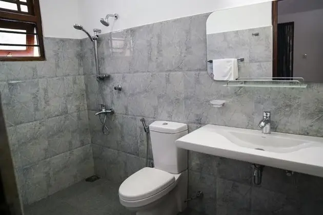 Deluxe Tek Büyük Yataklı Oda, 1 En Büyük (King) Boy Yatak, Bahçe Manzaralı, Zemin Kat