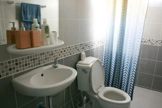 Standard Room with Shared Bathroom