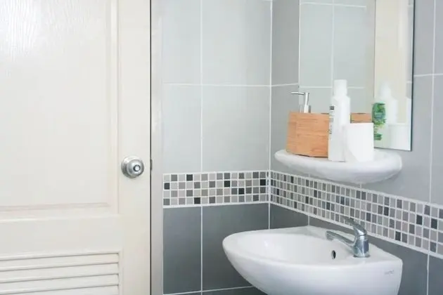 Standard Room with Shared Bathroom