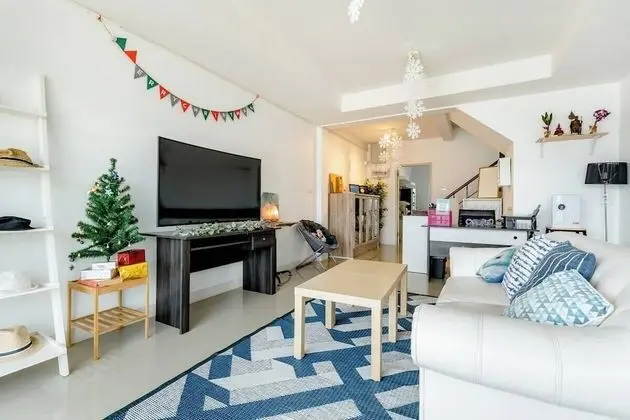 Standard Room with Shared Bathroom and Sofa Bed