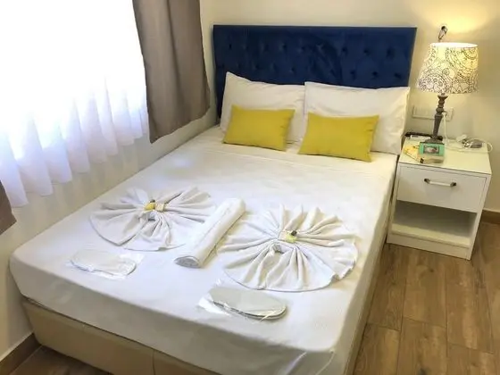 Standart Oda, Bahçe Manzaralı