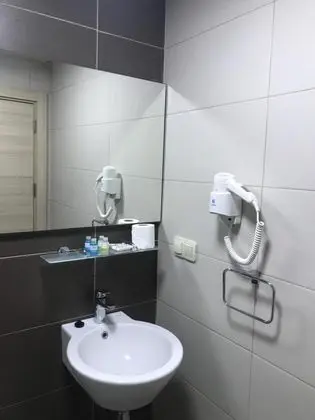 Standart Oda, Kara Manzaralı