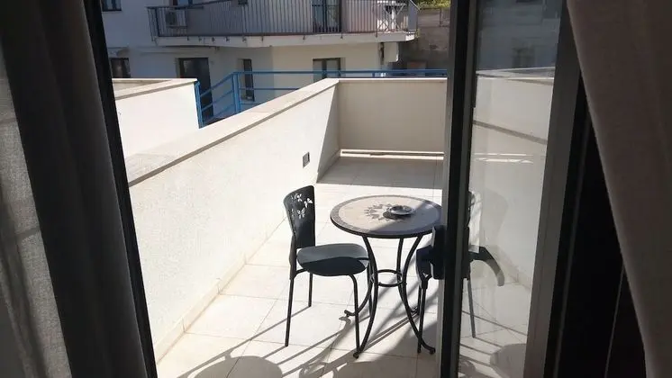 Economy Tek Büyük veya İki Ayrı Yataklı Oda