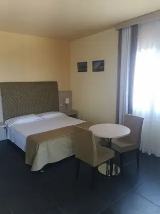 Superior Tek Büyük veya İki Ayrı Yataklı Oda, Deniz Manzaralı