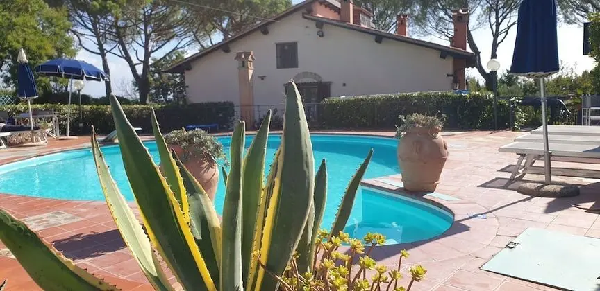 Villa, 5 Yatak Odası, Şömine