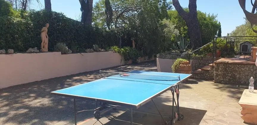 Villa, 5 Yatak Odası, Şömine