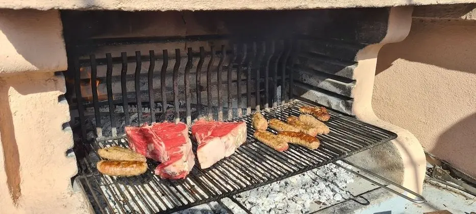 Villa, 5 Yatak Odası, Şömine