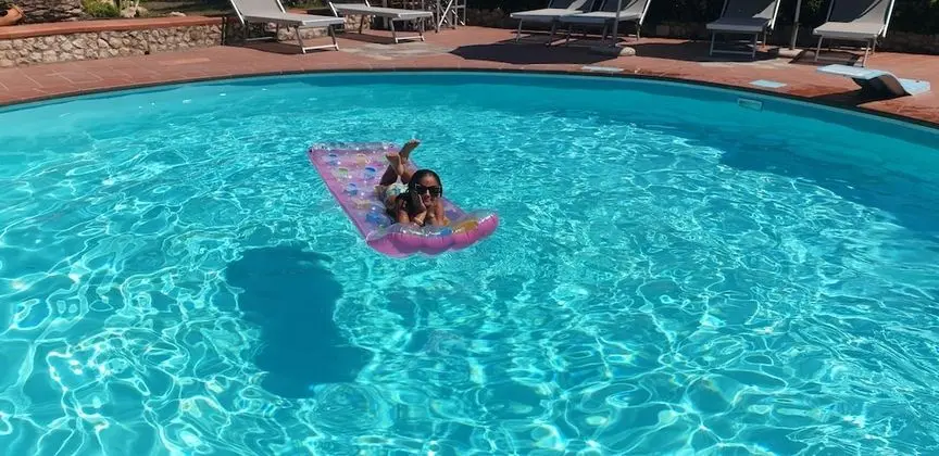 Villa, 5 Yatak Odası, Şömine