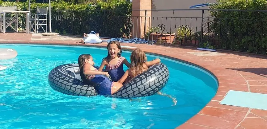 Villa, 5 Yatak Odası, Şömine