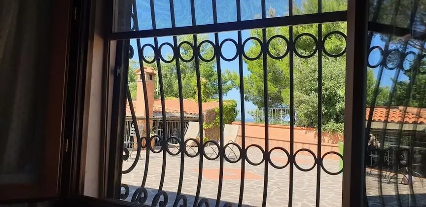 Villa, 5 Yatak Odası, Şömine